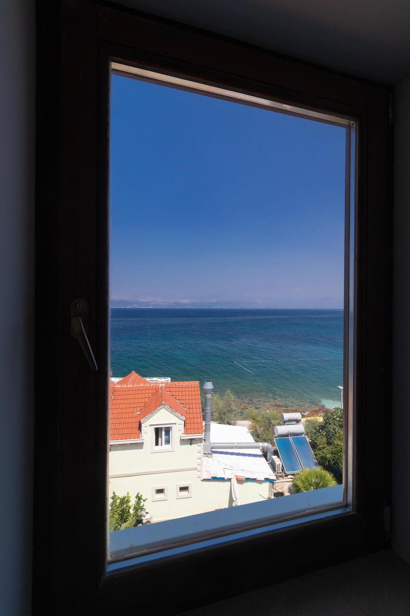 Taverna & Rooms 수티반 외부 사진